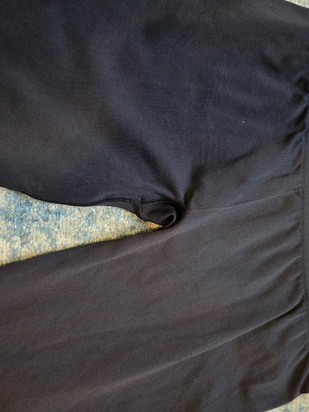 Gymshark Soft Sculpt Flared Legging - Picture 6 of 7